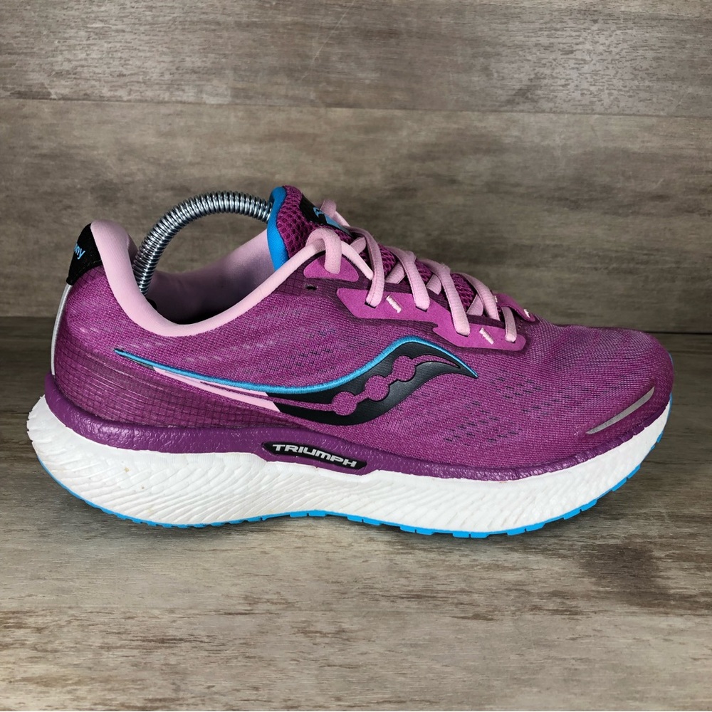 Saucony Triumph 19 Athletic Running Sneaker Shoe Purple Women 10.5